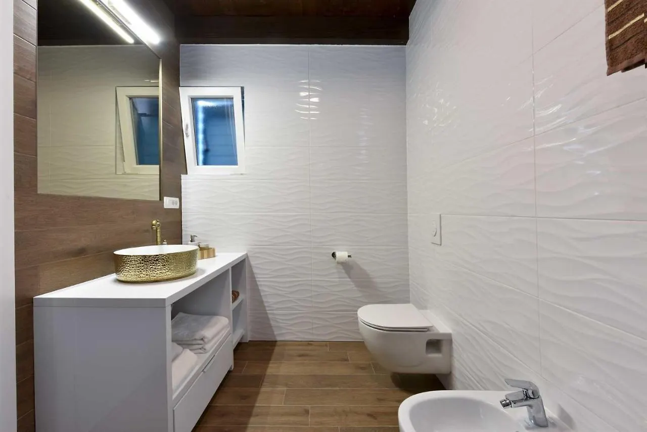 Stone Villa Jurenda With Pool Sukosan